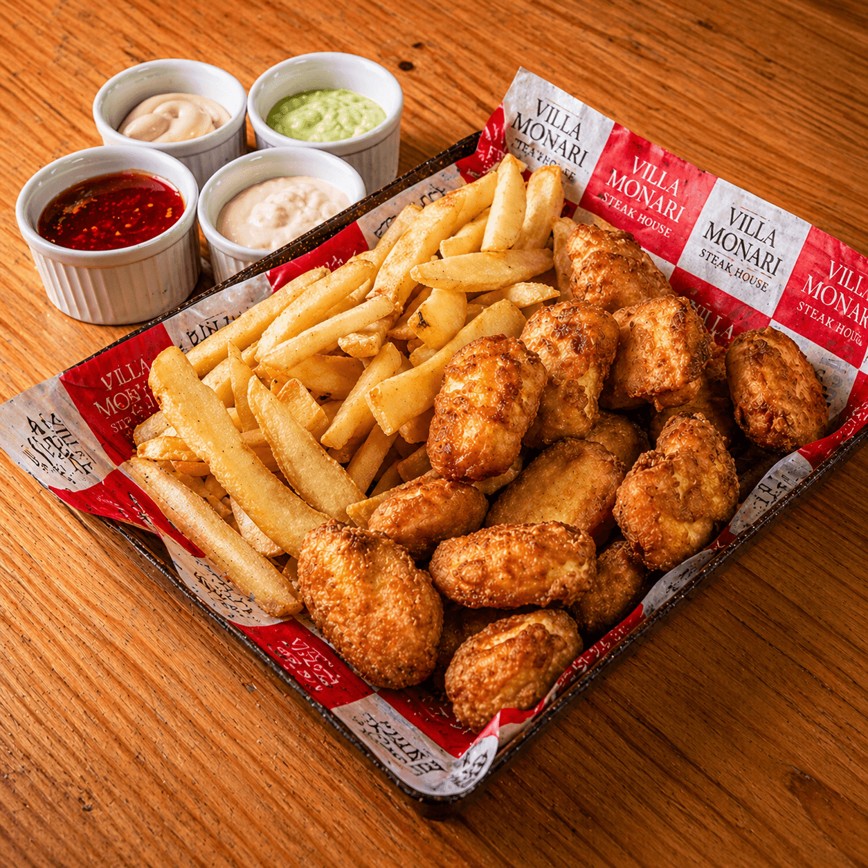 Bolinhas de Frango e Fritas, foto 1